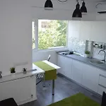 Cozy * ブカレスト